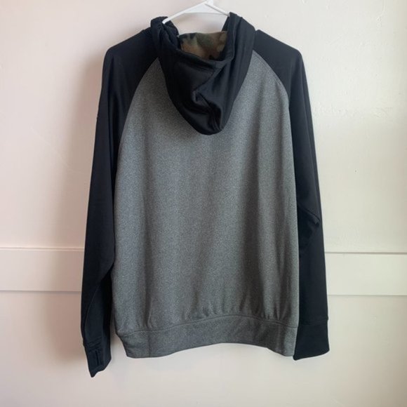 She Shreds Co Black & Gray Crown Logo Tech Hoodie - Picture 4 of 9